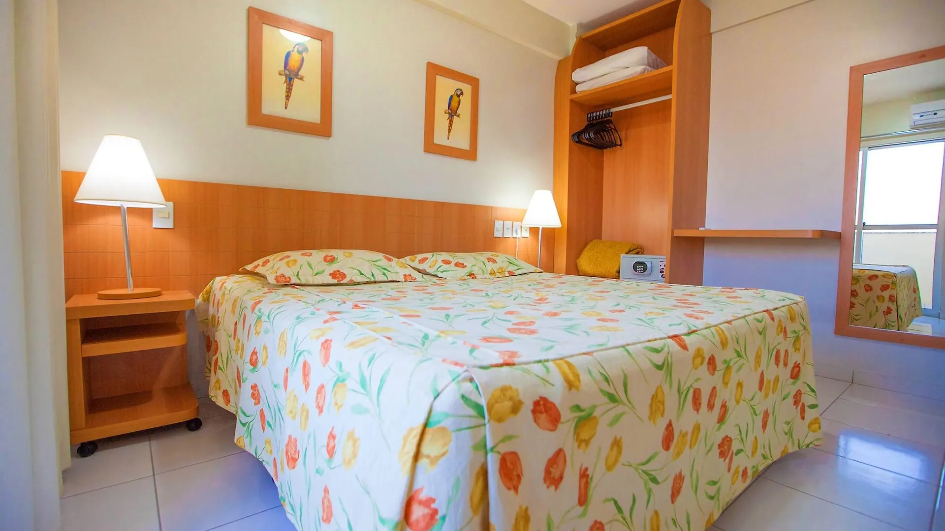 Golden Dolphin Grand Hotel Caldas Novas 4*,  Brasilien
